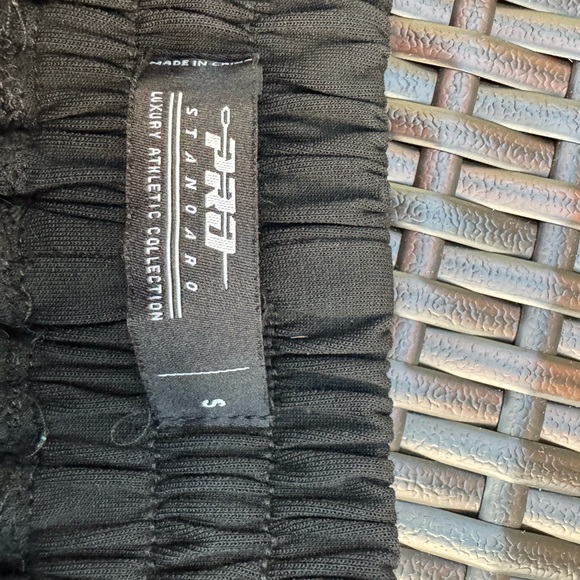 PRO Standard NBA Shorts with Logo Detail - Picture 6 of 6